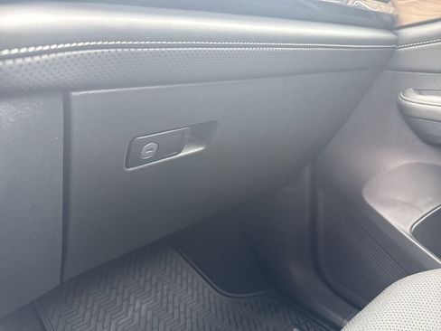 New 2026 Volkswagen Atlas SE image 42