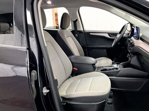 Used 2022 Ford Escape SE w/ Convenience Package image 7