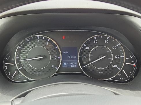 Used 2019 Nissan Armada Platinum w/ Captain's Chairs Package RWD image 28