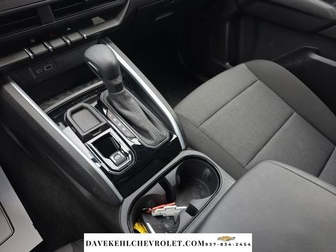 Used 2024 Chevrolet Colorado W/T w/ WT Convenience Package RWD image 19