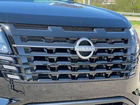 New 2026 Nissan Pathfinder SL AWD/4WD image 47