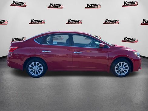 Used 2019 Nissan Sentra SV image 4