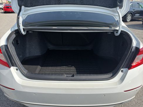 Used 2021 Honda Accord EX-L image 27