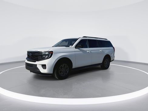 Used 2025 Ford Expedition Max Active image 4