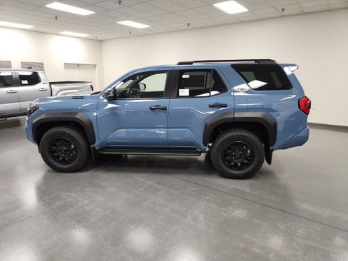 New 2025 Toyota 4Runner TRD Off-Road image 3