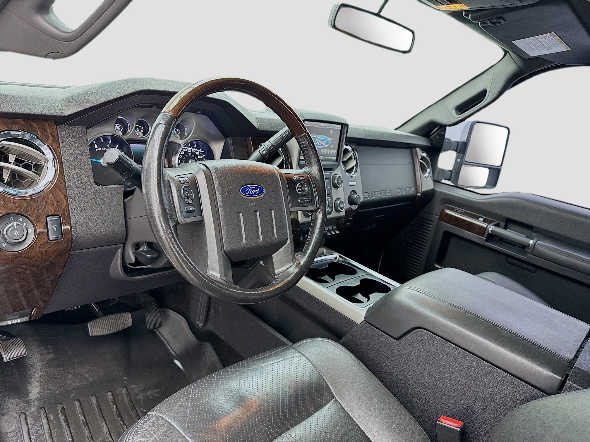 Used 2015 Ford F350 Platinum AWD/4WD image 7