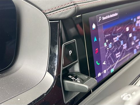 Certified 2026 Porsche Panamera image 33