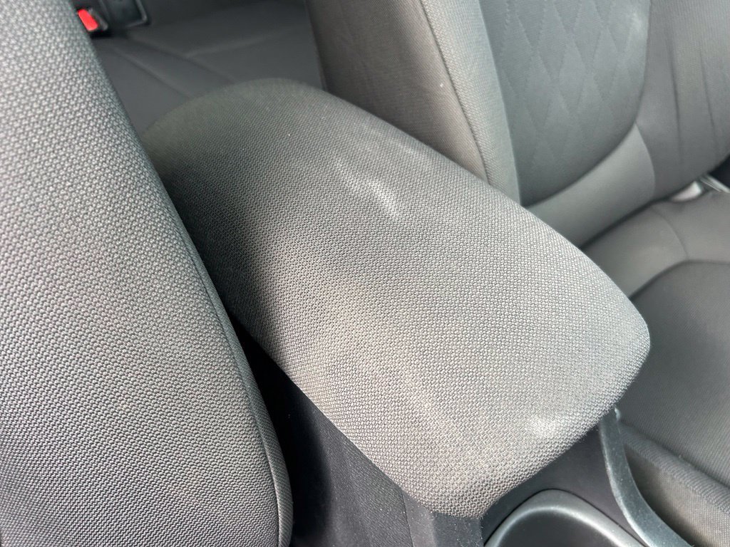 Used 2024 Toyota Corolla Cross LE w/ Moonroof Package FWD image 40