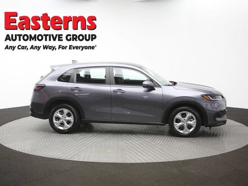 Used 2023 Honda HR-V LX image 45