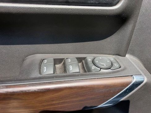 Used 2019 GMC Sierra 1500 SLT w/ SLT Premium Package image 16