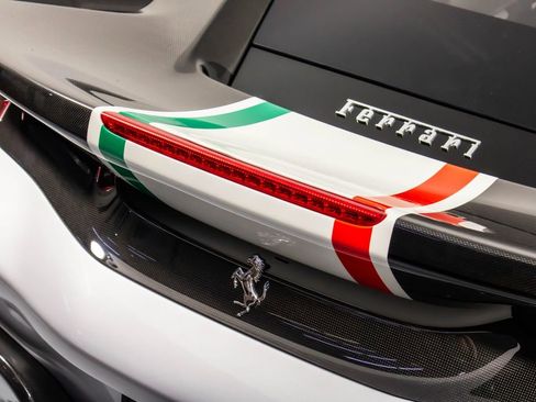 Used 2020 Ferrari 488 Pista Base image 33