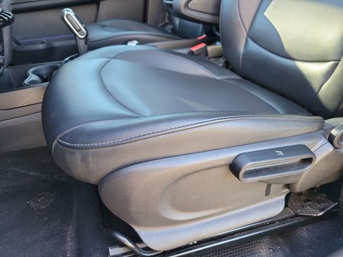 Used 2020 MINI Cooper Countryman image 5