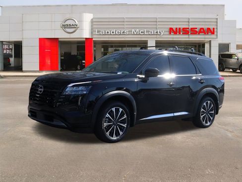 New 2026 Nissan Pathfinder Platinum image 7