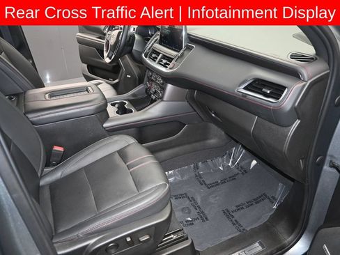 Used 2022 Chevrolet Tahoe RST w/ Luxury Package AWD/4WD image 13