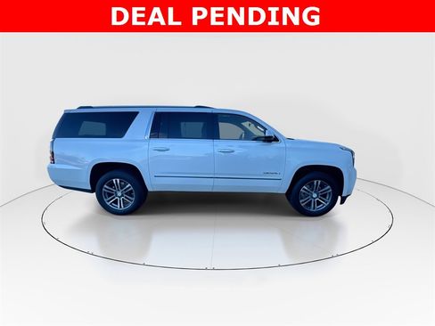 Used 2018 GMC Yukon XL Denali w/ Denali Ultimate Package image 9