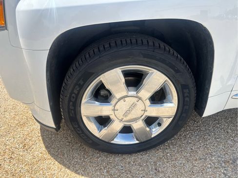 Used 2015 GMC Terrain Denali w/ Cargo Package image 13