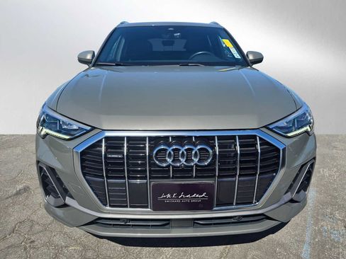 Used 2023 Audi Q3 2.0T Premium Plus w/ Premium Plus Package image 2