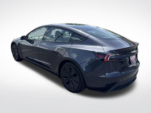 Used 2024 Tesla Model 3 Standard Range RWD image 5