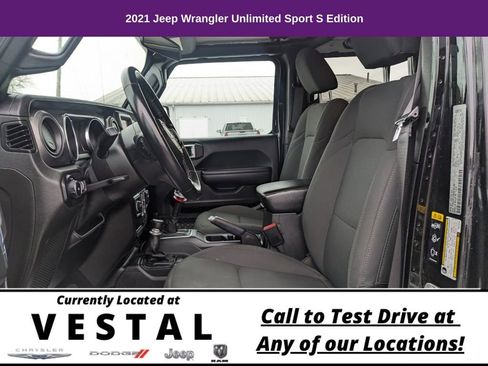 Used 2021 Jeep Wrangler Unlimited Sport AWD/4WD image 13