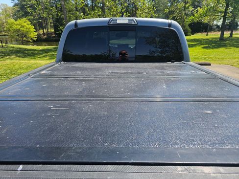 Used 2019 Toyota Tacoma TRD Off-Road AWD/4WD image 22