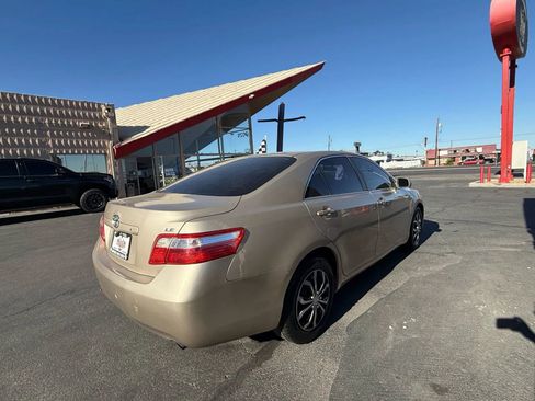 Used 2009 Toyota Camry image 5