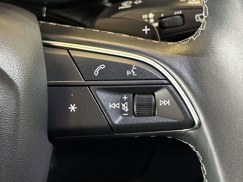 Used 2025 Audi Q8 Premium Plus w/ Premium Plus Package AWD/4WD image 27