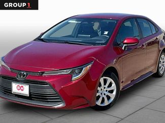 Used 2025 Toyota Corolla LE FWD video 1