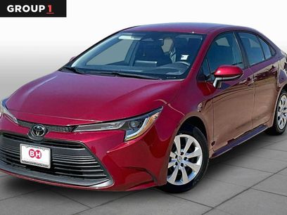 Used 2025 Toyota Corolla LE