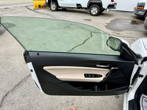 Used 2018 BMW 230i xDrive Convertible w/ Premium Package image 28