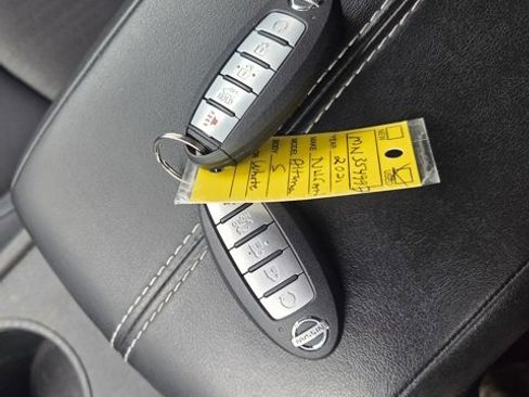 Used 2021 Nissan Altima 2.5 S image 3