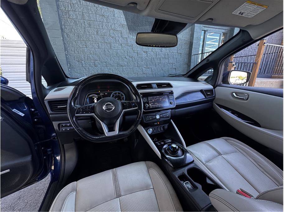 Used 2018 Nissan Leaf SL w/ SL Technology Package FWD image 14