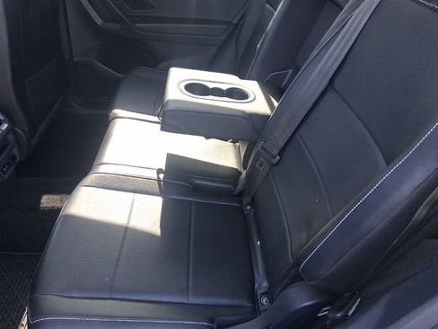 Used 2021 Volkswagen Tiguan SEL AWD/4WD image 21