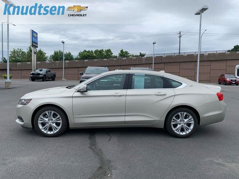 Used 2014 Chevrolet Impala LT w/ Premium Seating Package FWD image 4