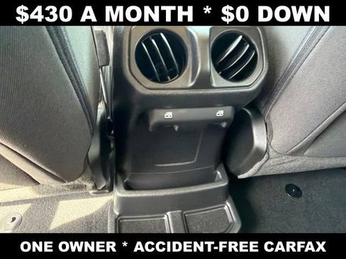 Used 2023 Jeep Wrangler Unlimited w/ Cold Weather Group AWD/4WD image 44