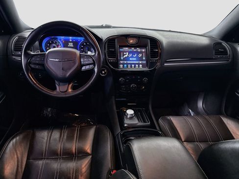 Used 2020 Chrysler 300 S RWD image 17