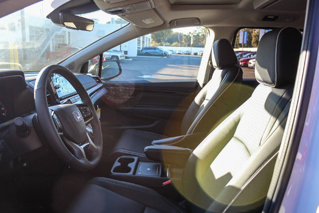 New 2026 Honda Odyssey Elite image 24