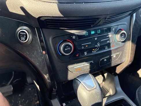 Used 2017 Ford Escape Titanium FWD image 25