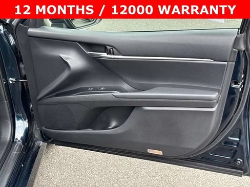 Used 2019 Toyota Camry LE FWD image 8