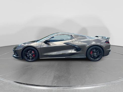 Used 2021 Chevrolet Corvette Stingray Premium Conv w/ Chrome Exterior Badge Package RWD image 2