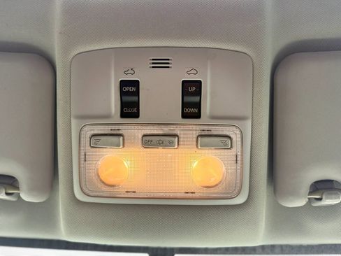 Used 2013 Toyota RAV4 XLE FWD image 34