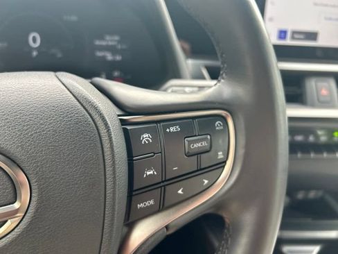 Used 2025 Lexus UX 300h AWD w/ Cold Area Package image 21