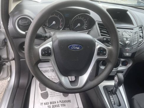 Used 2019 Ford Fiesta SE FWD image 13