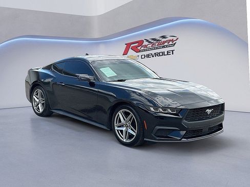Used 2024 Ford Mustang Premium RWD image 7