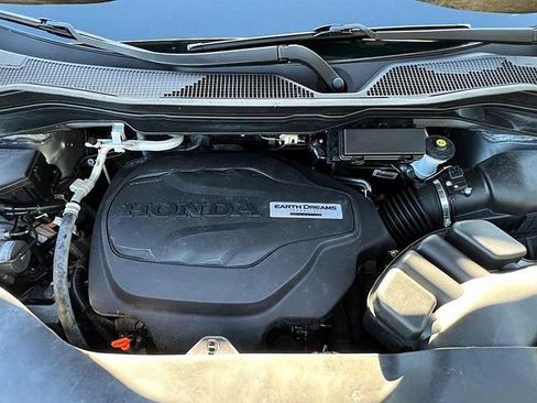 Used 2020 Honda Pilot Touring image 54