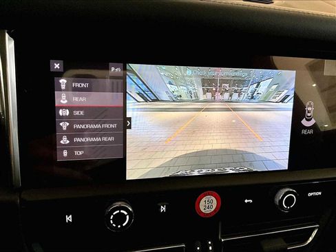 New 2026 Porsche Macan S image 26