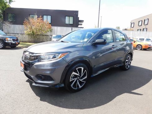 Used 2020 Honda HR-V Sport image 4