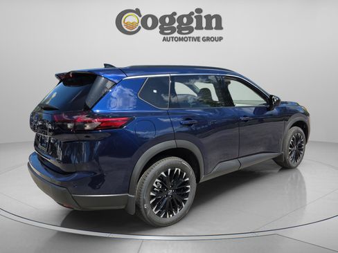 New 2026 Nissan Rogue SV FWD image 5