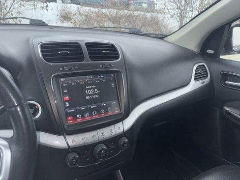 Used 2018 Dodge Journey GT w/ Nav & Sun Group image 6