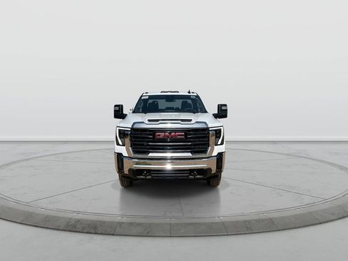New 2026 GMC Sierra 3500 Pro w/ Convenience Package RWD image 3