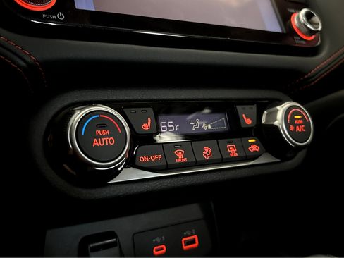 Used 2025 Nissan Versa SR w/ Trunk Package image 2